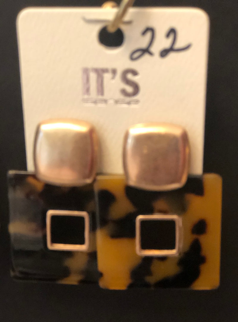 Earrings - $10 - Pink Peach Boutique