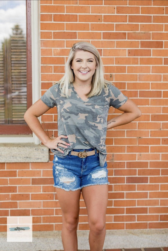 Camouflage Short Sleeve T-Shirt - Pink Peach Boutique